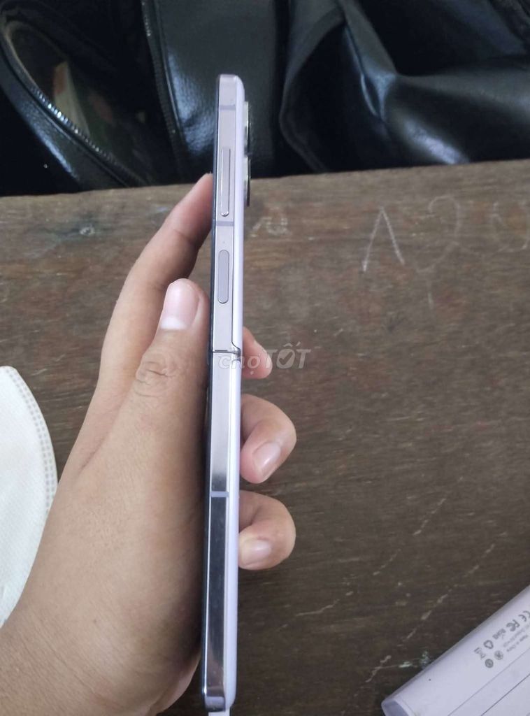Oppo Find N2 Flip 256GB Tím. Mua bán Điện thoại tại Quận Ninh Kiều Cần Thơ được đăng bởi Nhân Nguyễn hình 1