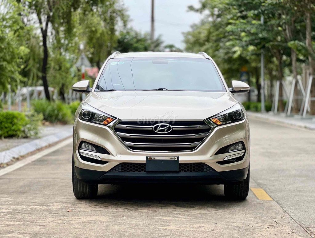 Hyundai Tucson 2.0 AT sản xuất 2019. Mua bán Ô tô tại Quận Hà Đông Hà Nội được đăng bởi A Huan  hình 1