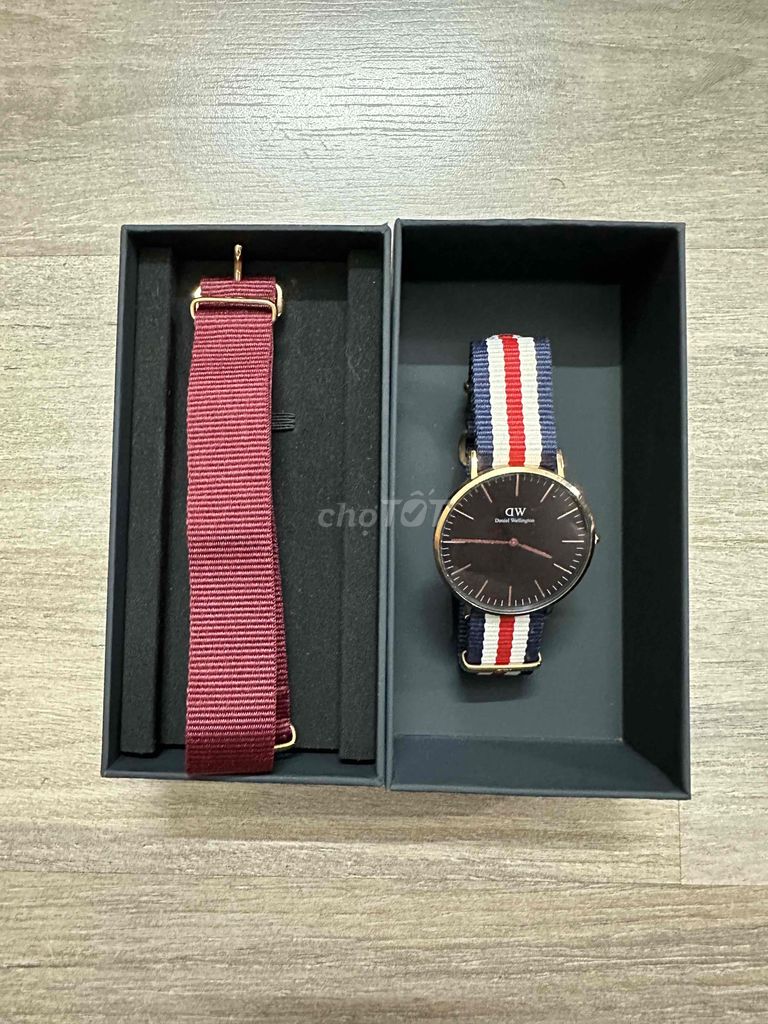 Đồng hồ Daniel Weilington DW size nam 40mm