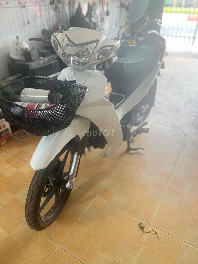 xe xi lanh 50cc không cần bằng lái cho hs. Mua bán Xe máy tại Huyện Cần Giuộc Long An được đăng bởi tú hình 3