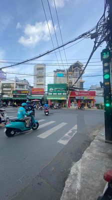 Bán mặt tiền Nguyên Hồng P11 Bình Thạnh. Mua bán nhà ở tại Quận Bình Thạnh Tp Hồ Chí Minh được đăng bởi Minh Khiêm Land