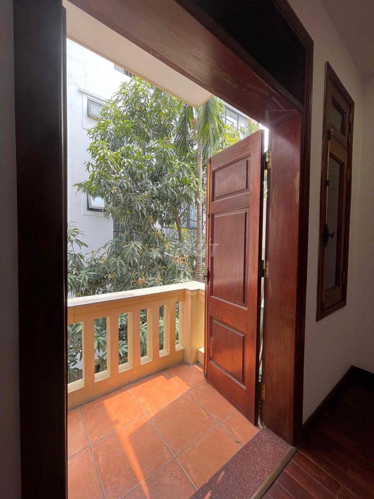 Chính Chủ Bán Nhà. Mua bán Nhà ở tại Quận Tây Hồ Hà Nội được đăng bởi Mr Ly hình 9