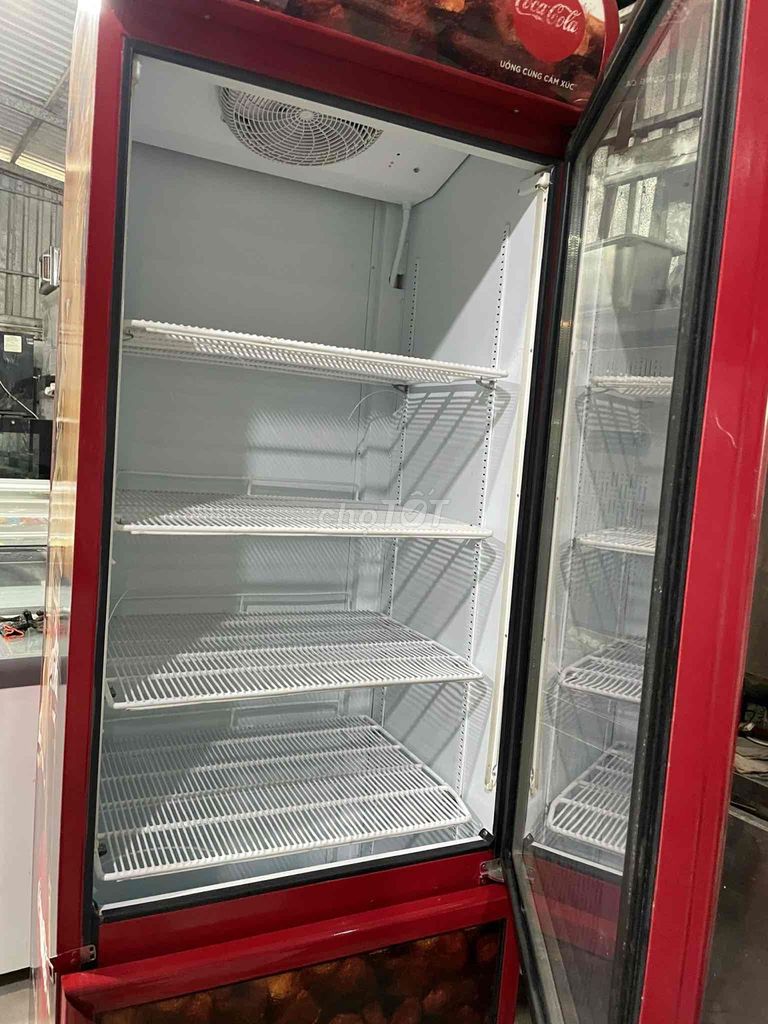 Tủ mát Coca-Cola 700L 1 cánh Đỏ. Mua bán Tủ lạnh tại Quận Gò Vấp Tp Hồ Chí Minh được đăng bởi Italy  hình 1