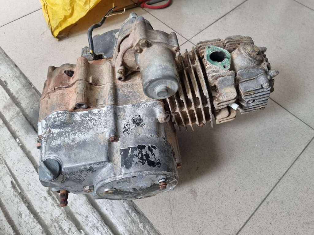 Động cơ Honda Dream lùn 1999 Thái Lan. Mua bán Phụ tùng xe tại Quận Tân Phú Tp Hồ Chí Minh được đăng bởi Trần Quang Huy hình 3