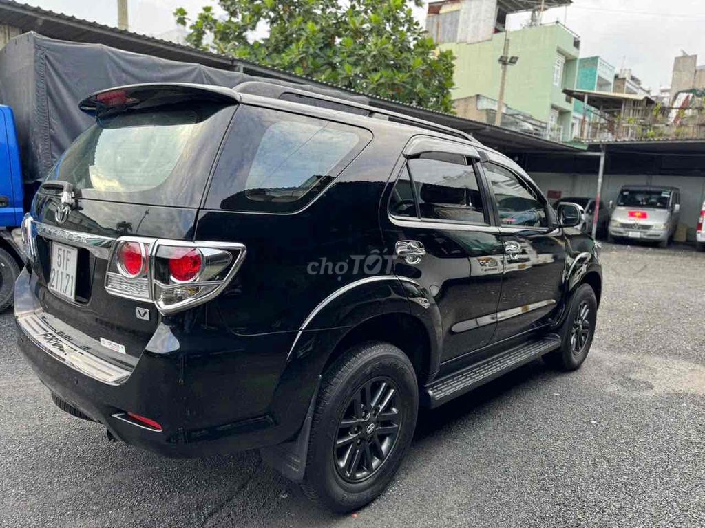 Toyota Fortuner 2015 2.7V 4x2 - 118000 km. Mua bán Ô tô tại Quận Bình Tân Tp Hồ Chí Minh được đăng bởi Nhanhoa hình 5