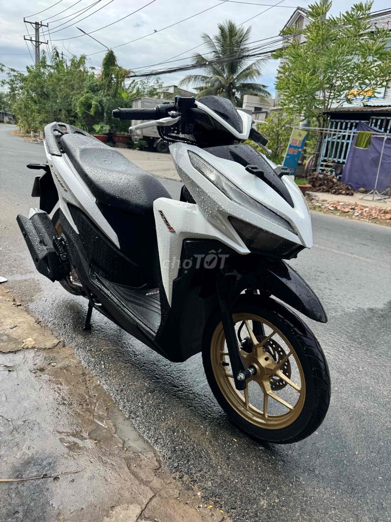 Honda Vario 2020 Trắng đen. Mua bán Xe máy tại Huyện Phong Điền Cần Thơ được đăng bởi Thanh Dang Hoang hình 2