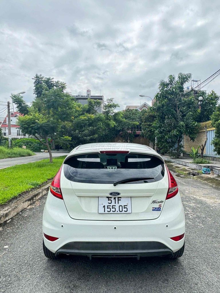 Ford Fiesta 2013 1.6 AT Hatchback - 100000 km. Mua bán Ô tô tại Quận Bình Tân Tp Hồ Chí Minh được đăng bởi Hoàng Quân hình 2