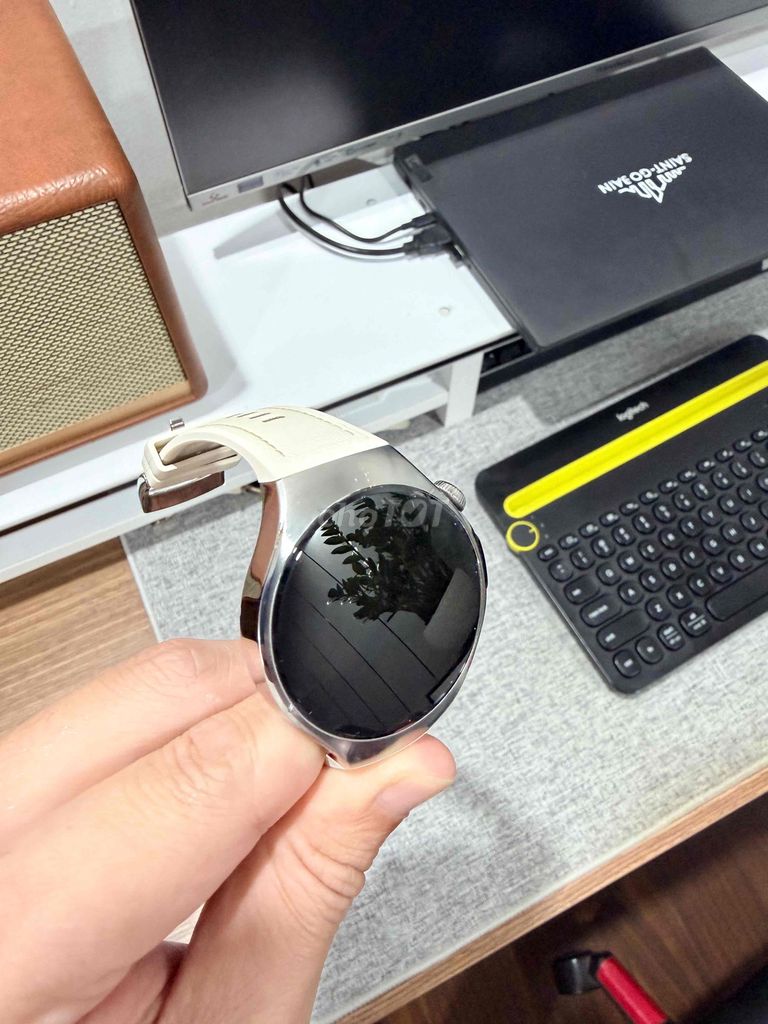 Huawei Watch 5 Thép trắng 42mm. Mua bán Thiết bị đeo thông minh tại Quận Hà Đông Hà Nội được đăng bởi Hiếu hình 1
