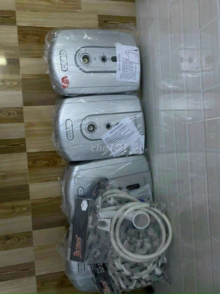 Máy nước nóng Ariston Có bơm. Mua bán Thiết bị vệ sinh, nhà tắm tại Quận Cái Răng Cần Thơ được đăng bởi Mitsubitshi Nội Địa Cần Thơ hình 1