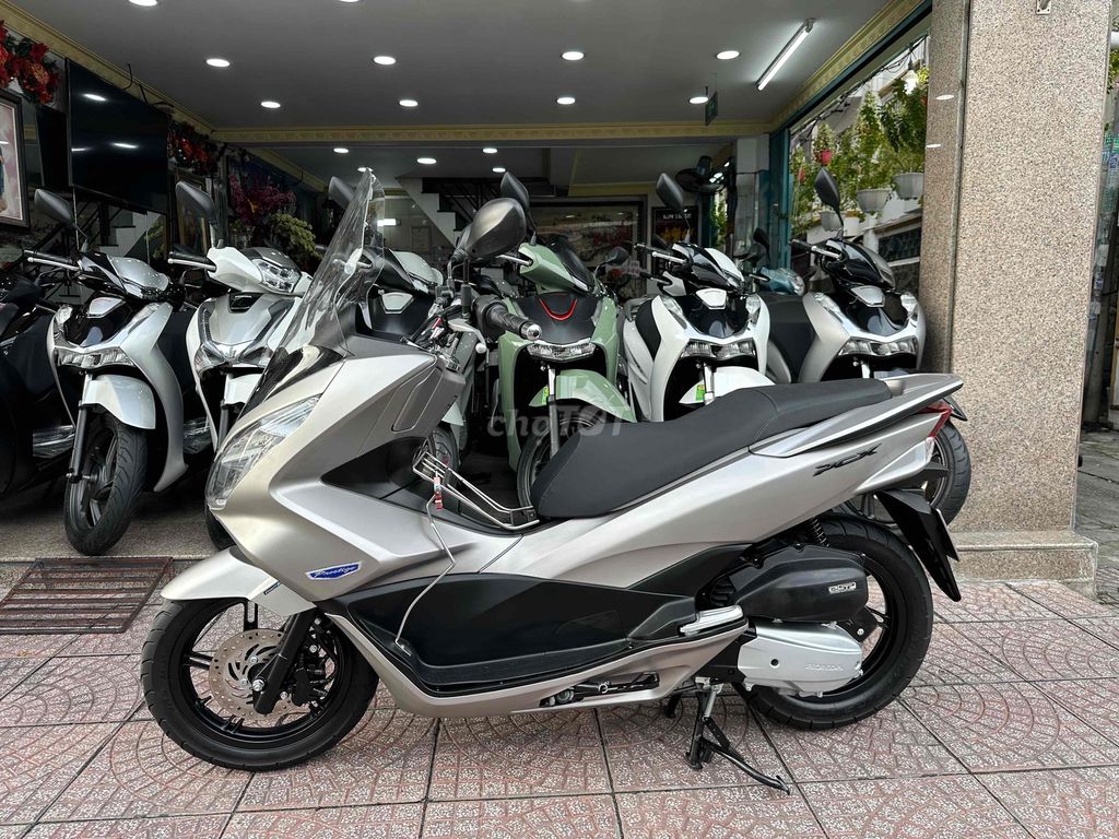 PCX 125 2017 Smartkey Bạc Đen BSTP Chính Chủ