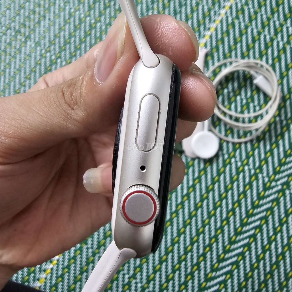 Apple watch SE 2022 44mm ( thế hệ thứ 2) gps esim. Mua bán Thiết bị đeo thông minh tại Quận Đống Đa Hà Nội được đăng bởi Nguyễn Xuân Đạt hình 4
