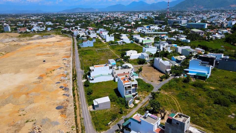 Cần bán lô GÓC view trực diện sông Quán Trường, thôn Vĩnh Châu