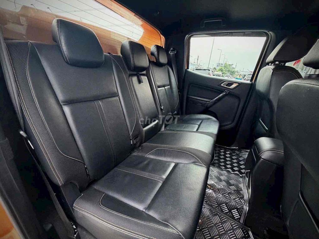 Ford Ranger 2019 WLIDTRACK 2.0 4x4 AT - 20000 km. Mua bán Ô tô tại Quận Bình Tân Tp Hồ Chí Minh được đăng bởi Huỳnh Thái Đảm hình 6