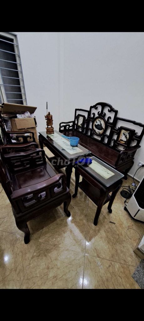 Bộ bàn ghế gỗ tự nhiên 5 món phong cách cổ điển. Mua bán Bàn ghế tại Huyện Thanh Trì Hà Nội được đăng bởi Son hình 1