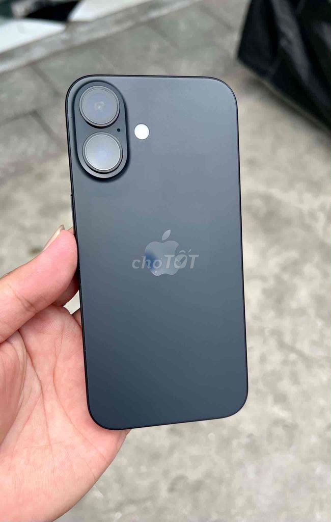 Apple iPhone 16 256GB Đen Likenew Pin 99%. Mua bán Điện thoại tại Quận Đống Đa Hà Nội được đăng bởi Quý Hoàng hình 1