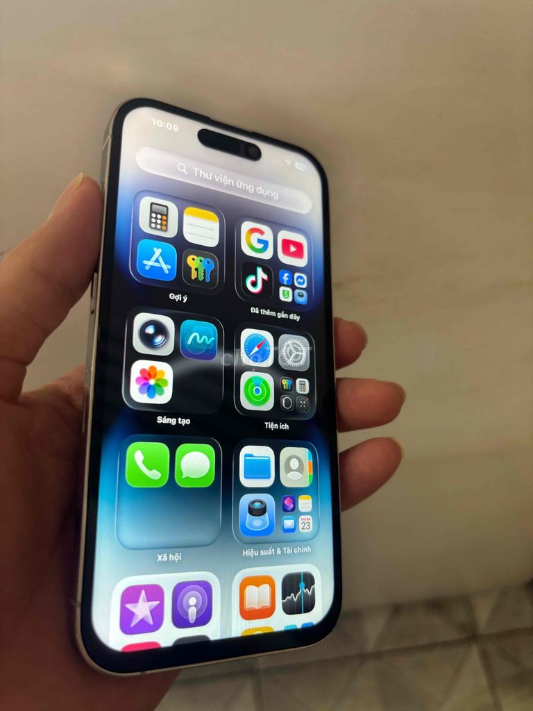 Apple iPhone 14 Pro Trắng quốc tế. Mua bán Điện thoại tại Quận Ninh Kiều Cần Thơ được đăng bởi everest hình 1