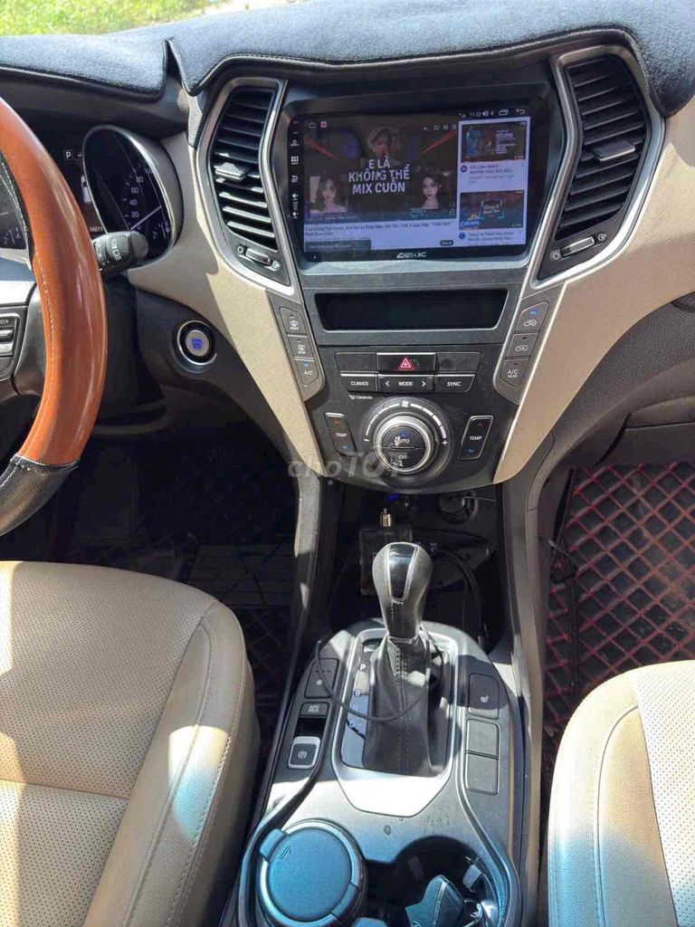 Hyundai Santa Fe 2018 2.4 AT 2WD - 80000 km xe Đep. Mua bán Ô tô tại Thành phố Vũng Tàu Bà Rịa - Vũng Tàu được đăng bởi Hùng LUXURY 6789 UY Tín Tạo Nên Thương Hiệu hình 11