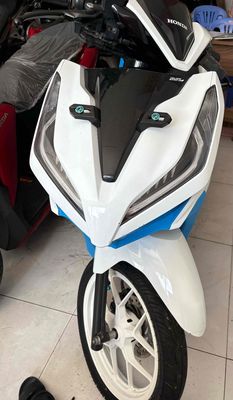 VARRIO 125. Mua bán Xe máy tại Thị xã Ngã Năm Sóc Trăng được đăng bởi CHXM ĐÀO LINH 