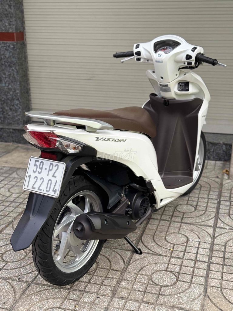 Взнос основного спонсора Honda Vision 2015 BSTP