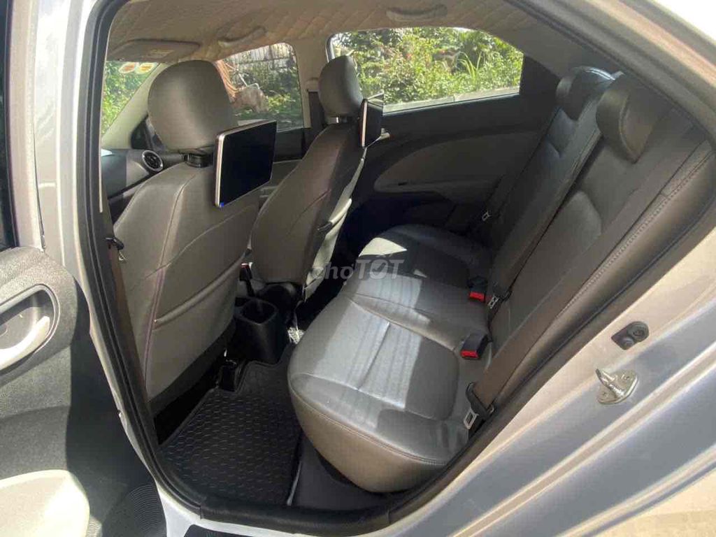 Kia Soluto 2021 1.4 MT rin a-á fun đồ chơi. Mua bán Ô tô tại Thành phố Long Khánh Đồng Nai được đăng bởi Thiện LK hình 11