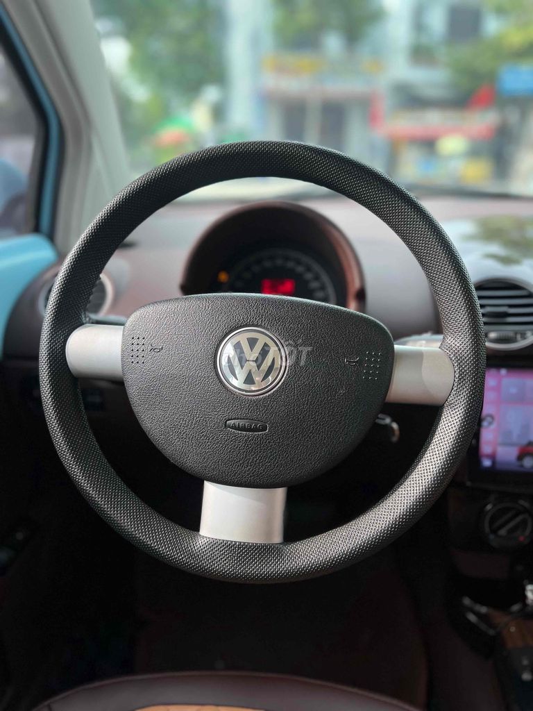 Volkswagen New Beetle 2009 - 89000 km. Mua bán Ô tô tại Thành phố Dĩ An Bình Dương được đăng bởi Dương hình 8