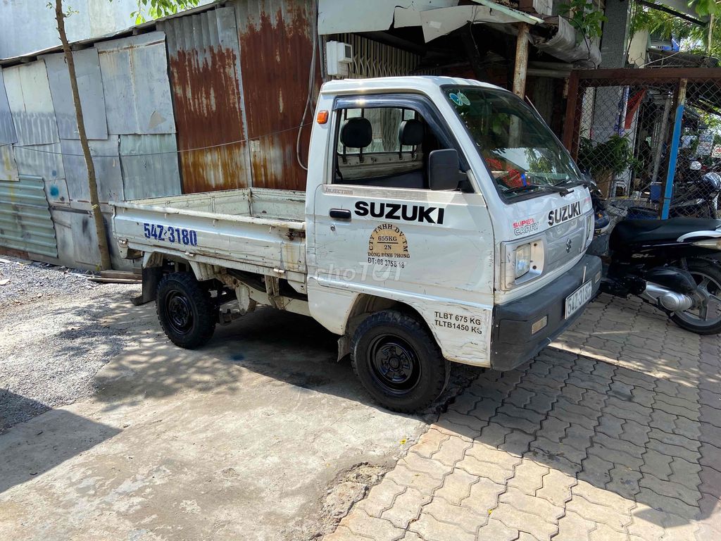 Suzuki đời 2009 xe zin đẹp .ngay chủ đăng kiểm còn