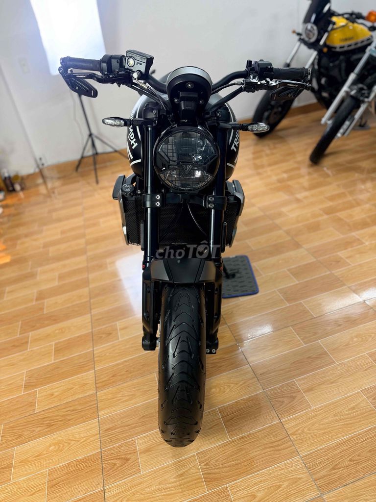 Triumph Trident 660 ABS 2022