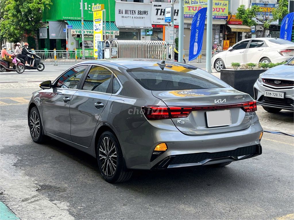 KIA K3 2.0 PREMIUM 2024 GIA ĐÌNH LƯỚT ĐẸP VAY 75%. Mua bán Ô tô tại Quận 5 Tp Hồ Chí Minh được đăng bởi Hiếu hình 7