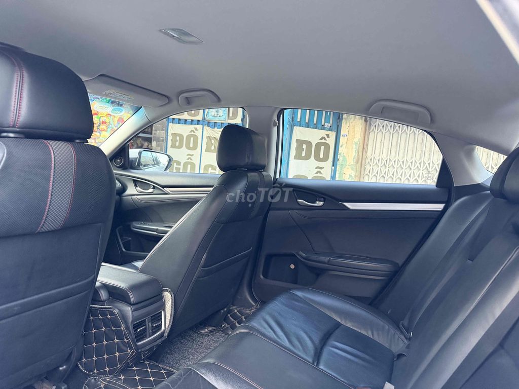 Honda Civic 2020 1.5RS Màu trắng mới tinh. Mua bán Ô tô tại Quận 12 Tp Hồ Chí Minh được đăng bởi A Quý hình 5