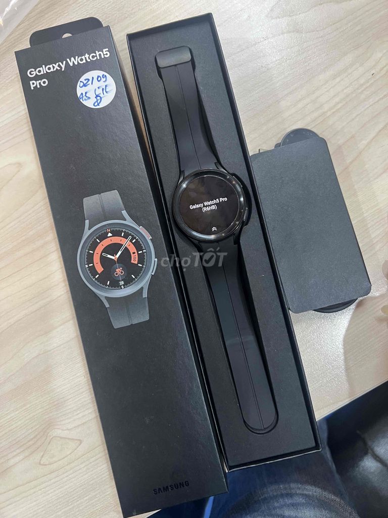 Samsung Watch 5 Pro LTE titan 45mm