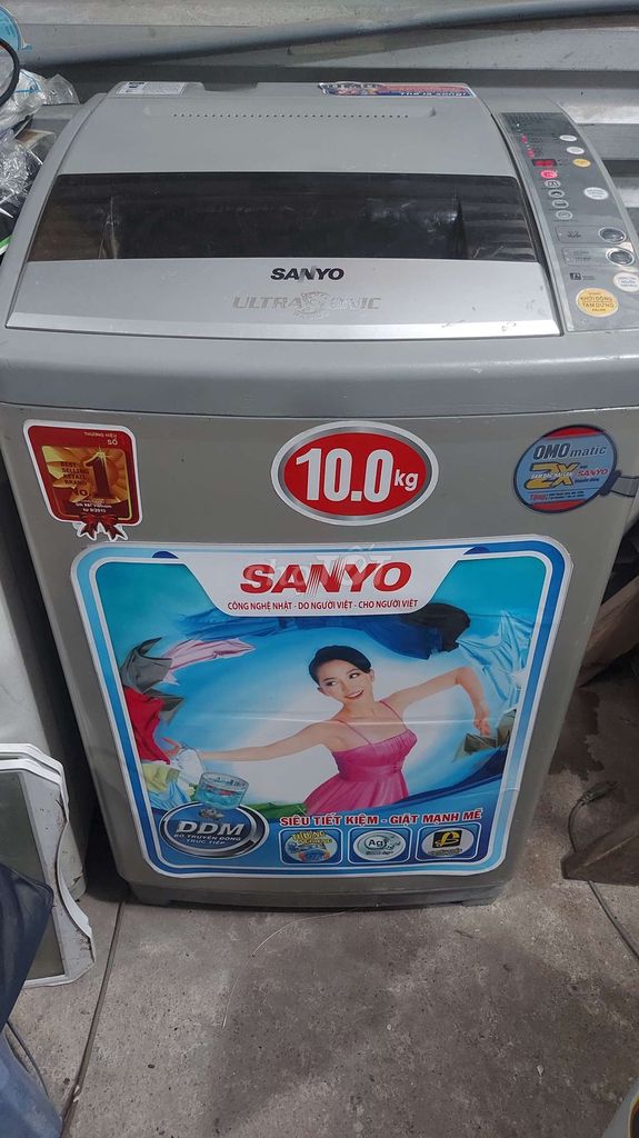 THANH LÝ MÁY GIẶT SANYO 10KG ĐANG SỬ DỤNG TỐT