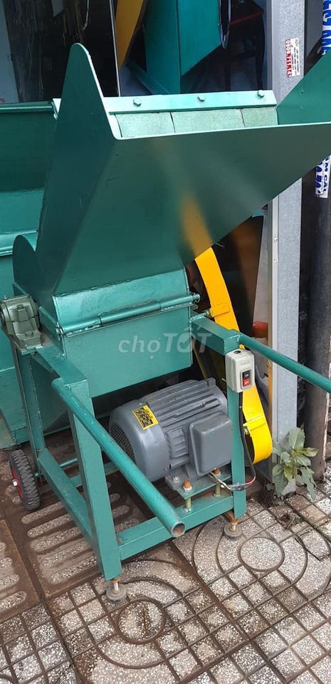 MÁY NGHIỀN THỦY TINH. Mua bán Đồ chuyên dụng, Giống nuôi trồng tại Quận Bình Tân Tp Hồ Chí Minh được đăng bởi Xuân Phúc hình 1