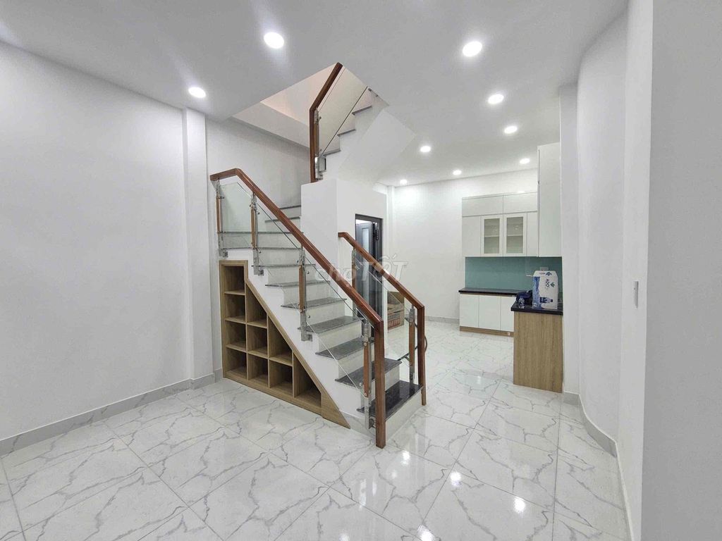 NHÀ NGUYÊN CĂN MỚI 100% – 2PN 2WC – 80M² SỬ DỤNG – SÁT CẦU CHỮ Y