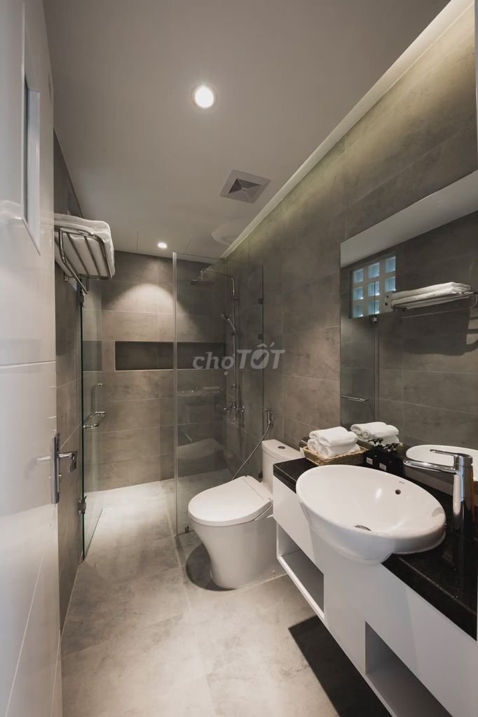 CĂN HỘ 1 PHÒNG NGỦ BAN CÔNG RỘNG KHÔNG GIAN XANH SƠN TRÀ