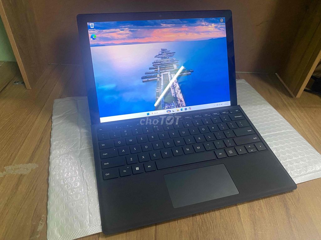 Surface Pro 7 Plus Core i7 Ram 16G 512G 3K Touch. Mua bán Laptop tại Quận 4 Tp Hồ Chí Minh được đăng bởi Jerry Tran hình 1