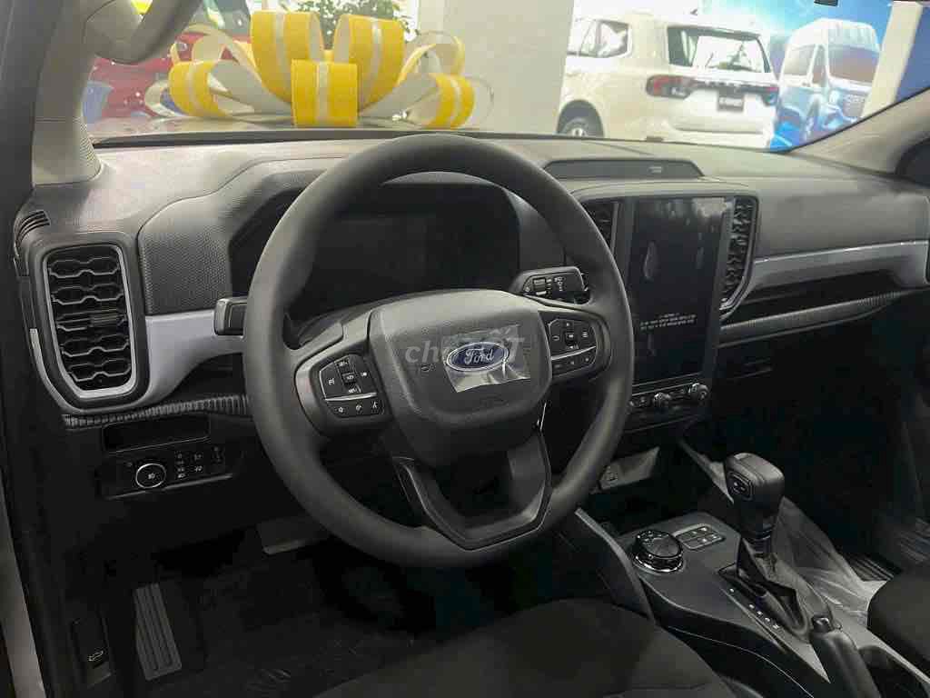 Ford Ranger 2025 XLS 2.0L 4x2 AT Xe Mới. Mua bán Ô tô tại Quận 3 Tp Hồ Chí Minh được đăng bởi Trí Xe Ford hình 4