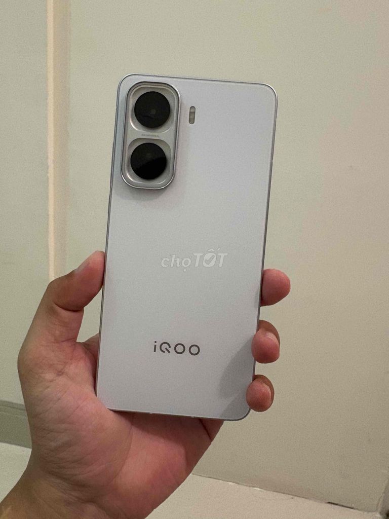 iQOO Neo 11 256GB Trắng. Mua bán Điện thoại tại Thành phố Phan Thiết Bình Thuận được đăng bởi Viên Viên hình 1