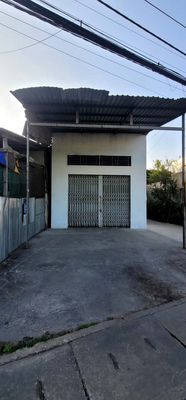 Cho thuê mặt có mặt tiền quốc lộ 1A