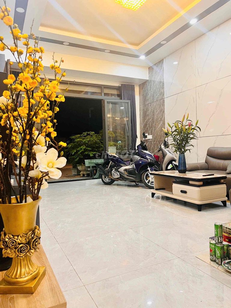 Bán nhà 1 trệt 2 lầu kdc Thuận Giao 80m2 giá rẻ