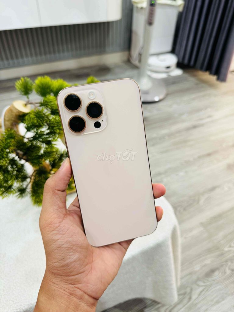 iPhone 16 Pro Max 256G Quốc Tế Full chức năng. Mua bán Điện thoại tại Quận Thanh Khê Đà Nẵng được đăng bởi Sky Phone hình 1