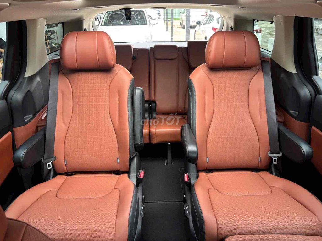 Kia Carnival 2022 2.2D Signature 7 ghế (clone). Mua bán Ô tô tại Quận 8 Tp Hồ Chí Minh được đăng bởi Cửa hàng ô tô cũ TRUST CARS hình 13