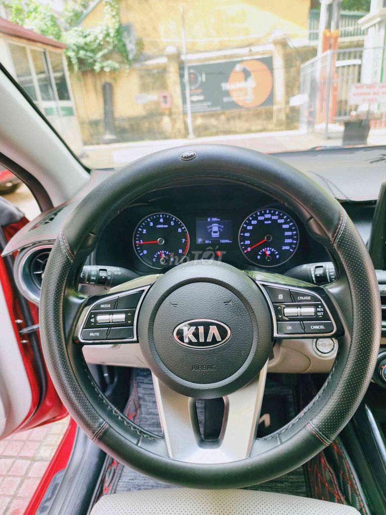 Kia Cerato 2019 1.6 AT Deluxe - 70000 km. Mua bán Ô tô tại Quận Hai Bà Trưng Hà Nội được đăng bởi Tuấn Minh hình 8