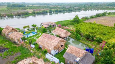 MT sông Phước Khánh đường xe hơi, đất vườn(CLN) giá 1,6 tr/m2 giảm 40%