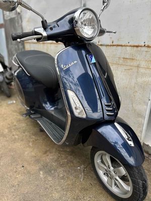 Piaggio Vespa Primavera 3Vie Xanh đậm. Mua bán Xe máy tại Thành phố Qui Nhơn Bình Định được đăng bởi bách