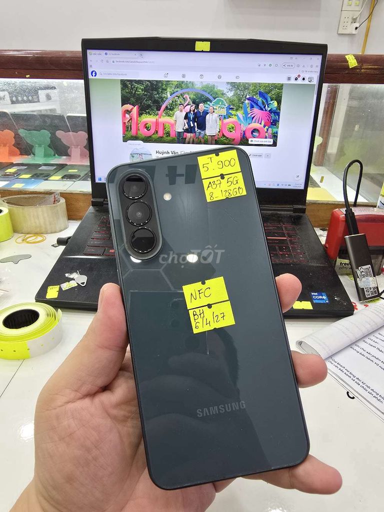 Samsung A37 5G 8GB/128GB Đen. Mua bán Điện thoại tại Thành phố Long Xuyên An Giang được đăng bởi Facebook Cầm Đồ Thúy Vân hình 1