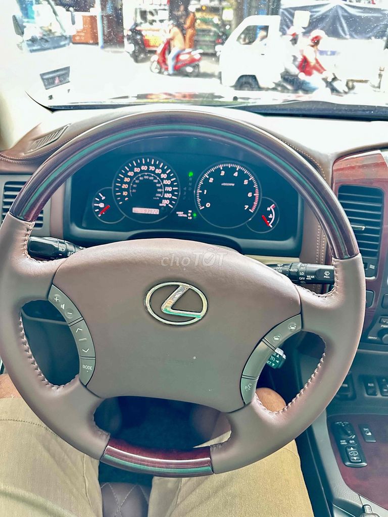 Lexus GX 470 chính chủ đứng tên bán. Mua bán Ô tô tại Thành phố Thủ Đức Tp Hồ Chí Minh được đăng bởi nguyễn tấn bằng hình 10