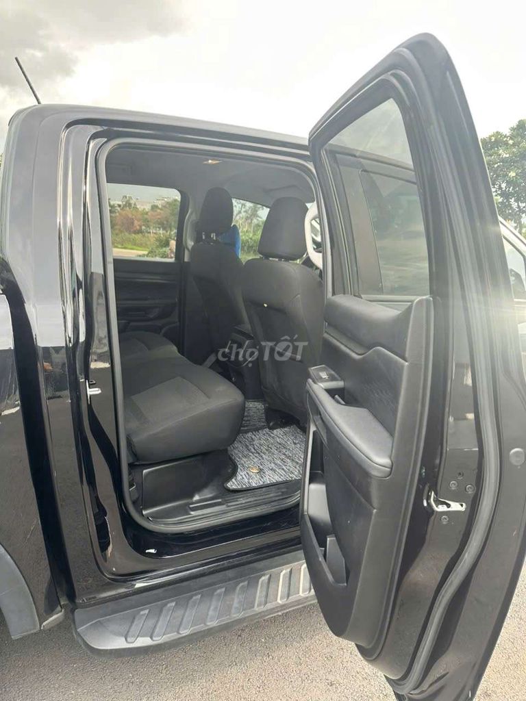 Ford Ranger 2024 XLS 2.0L 4x2 AT NEW 99%. Mua bán Ô tô tại Thành phố Dĩ An Bình Dương được đăng bởi Phong auto motor hình 13