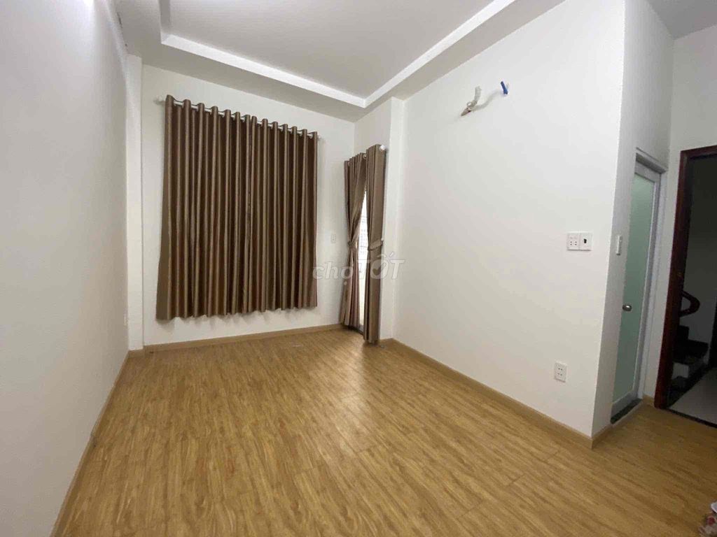 Дом в переулке DHT 17, 5х10м, 1 этаж, 2 спальни