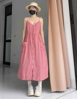 Đầm dây linen hồng đất – Freesize, xinh xắn khỏi c. Mua bán Quần áo tại Quận 7 Tp Hồ Chí Minh được đăng bởi Linh Trang Nguyễn