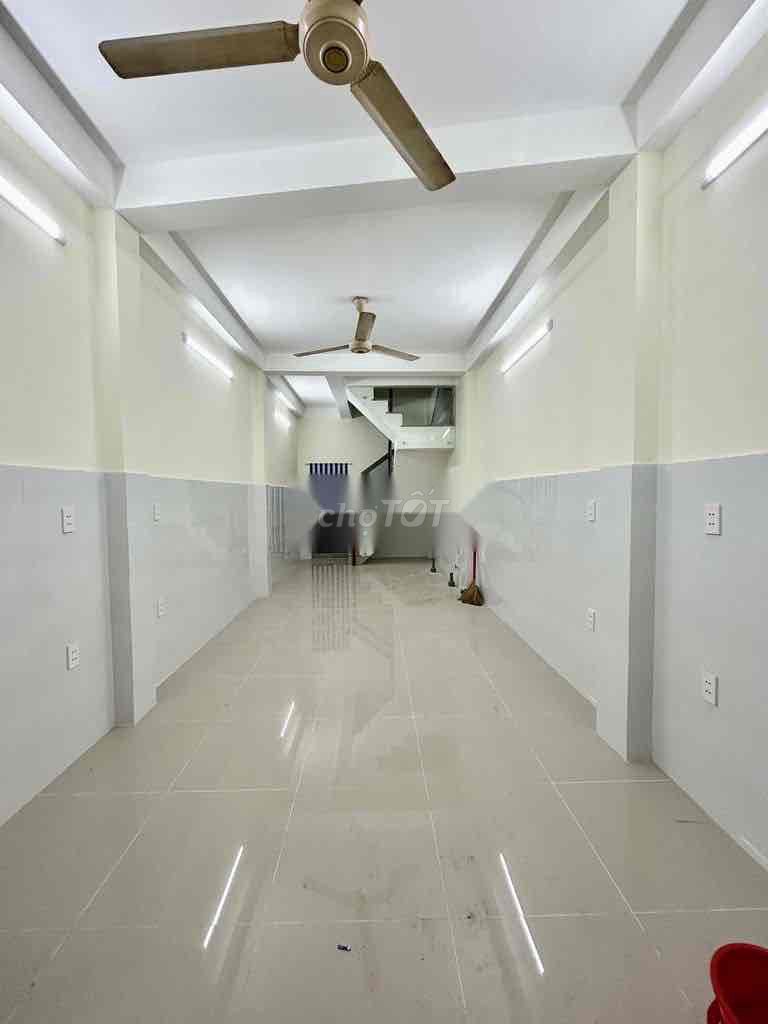 Rent · 1 bd · 27 м² · Quận 11, ул. Đường Hà Tôn Quyền